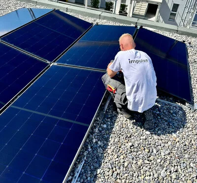  Inspection of a photovoltaic installation by Impulse Sàrl.